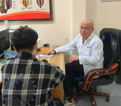 济南市|男科医师高朋磊：守护男性健康，专业男科诊疗